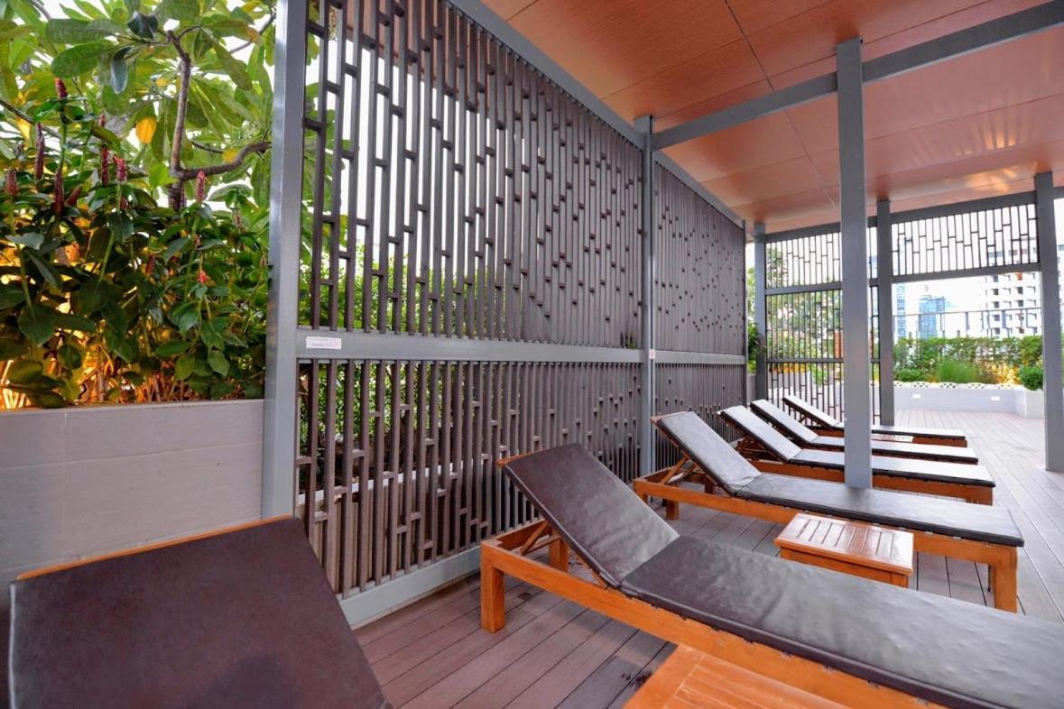 Dazzle Sukhumvit 7 By Lefoyer Apartment Bangkok Ngoại thất bức ảnh