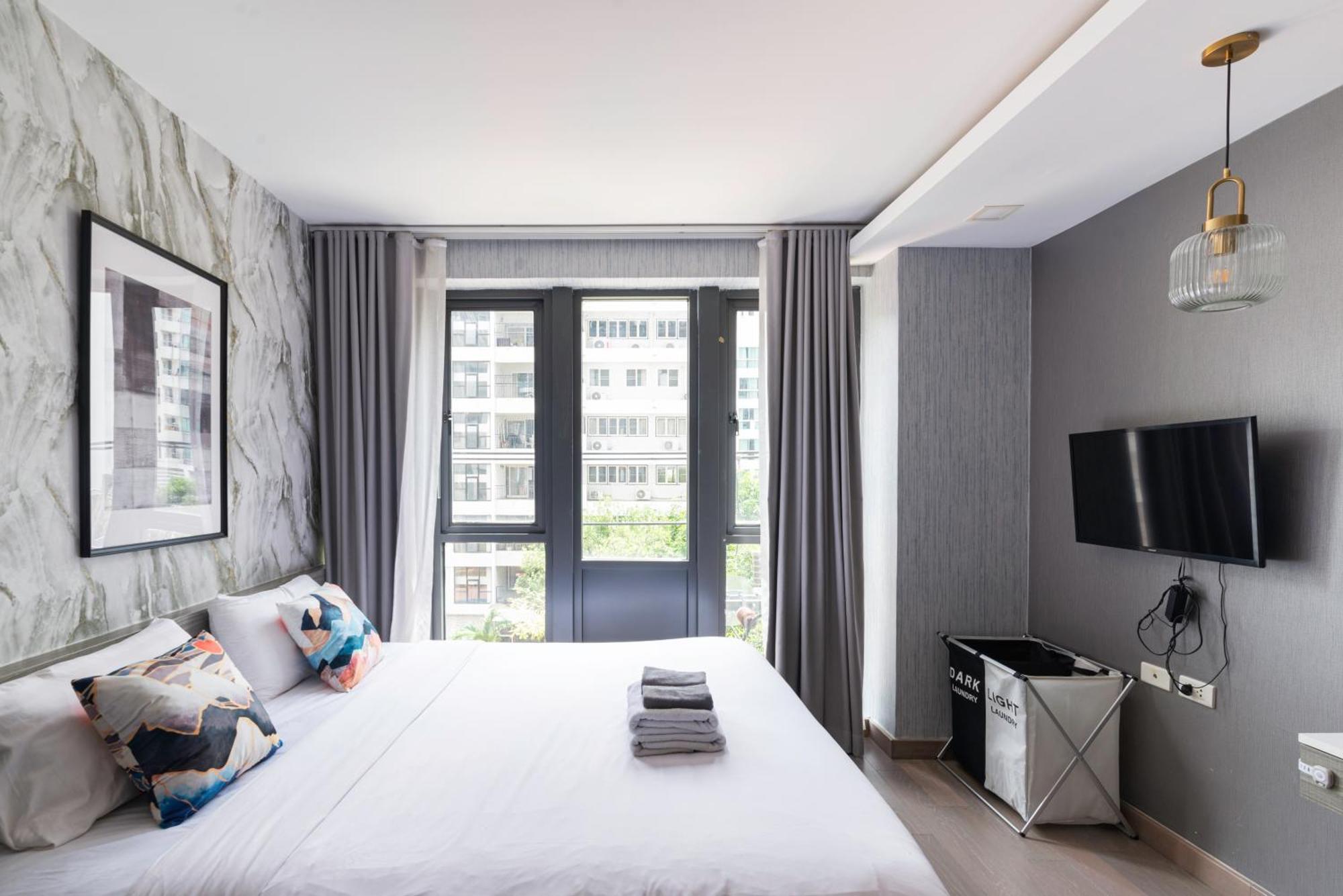 Dazzle Sukhumvit 7 By Lefoyer Apartment Bangkok Ngoại thất bức ảnh