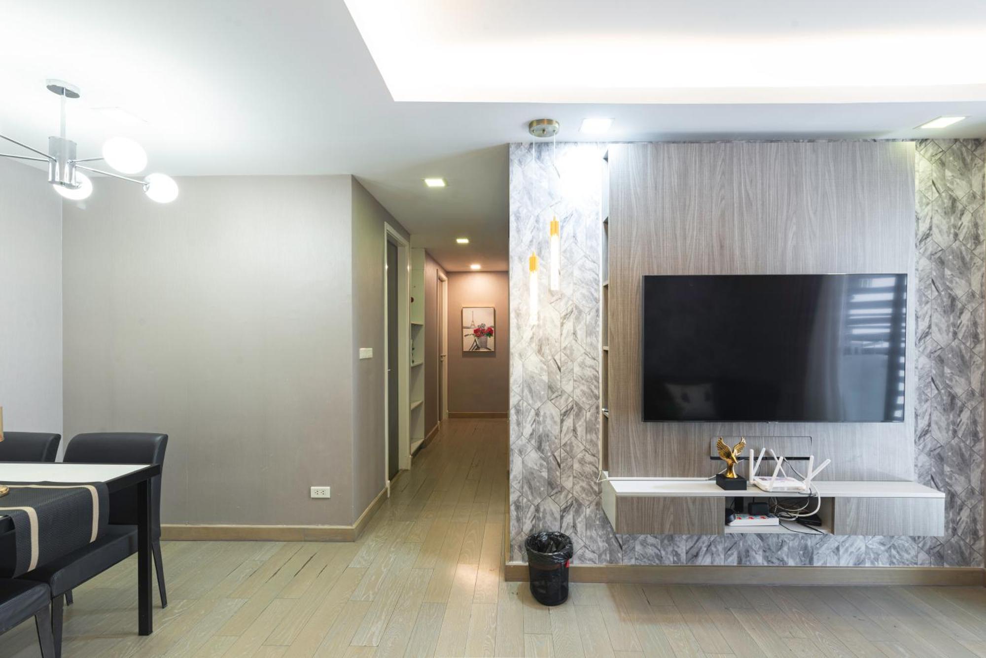 Dazzle Sukhumvit 7 By Lefoyer Apartment Bangkok Ngoại thất bức ảnh